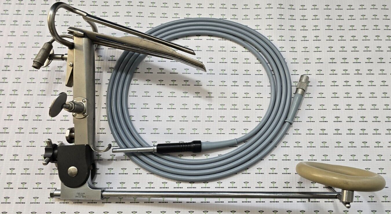 Karl Storz 8588 B Operating Laryngoscope with Laryngoscope Holder & 495ND Cable