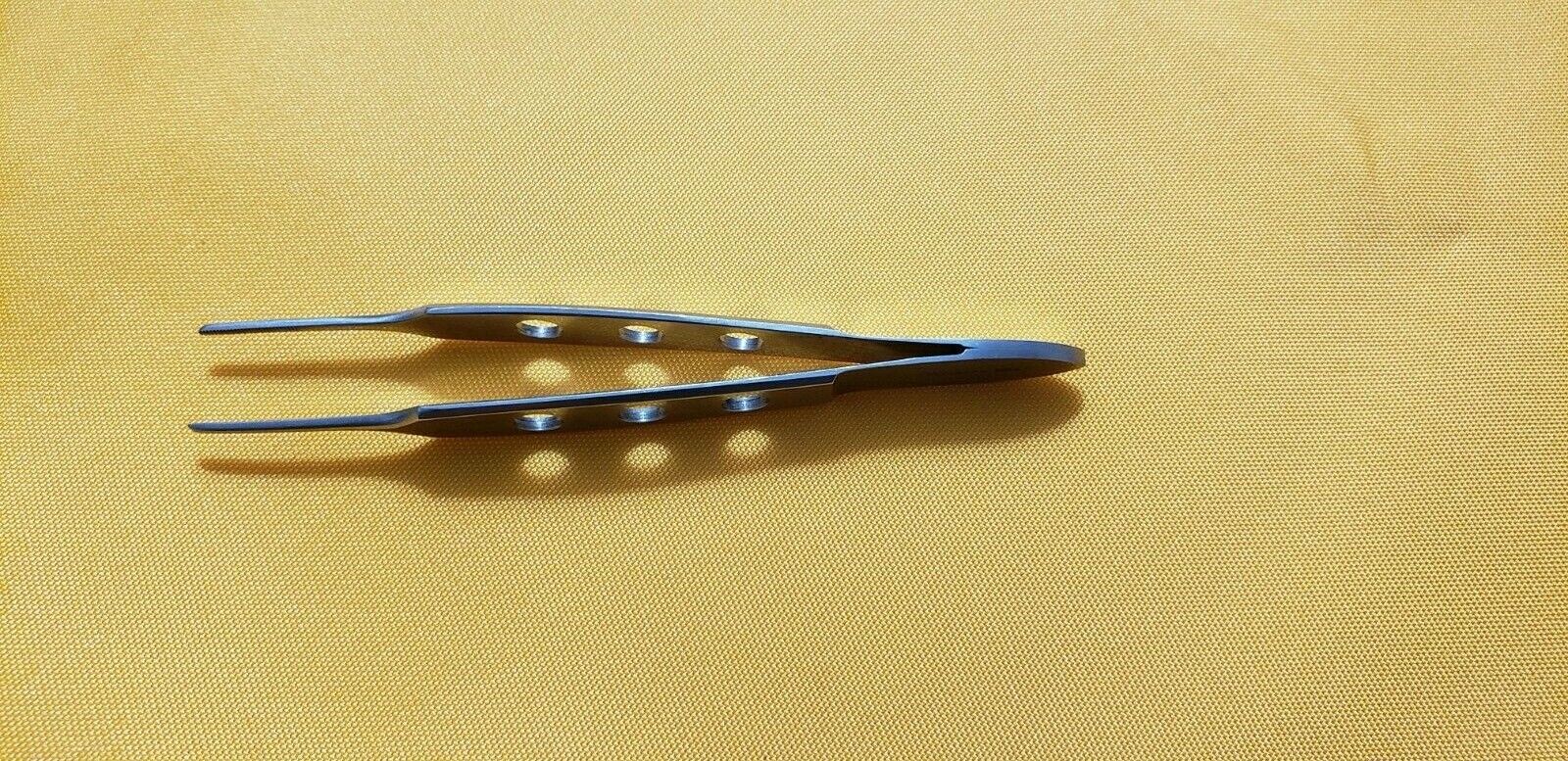 Codman 30-6557 Surgical BISHOP-HARMON Dressing Forceps 3.5" Serrated