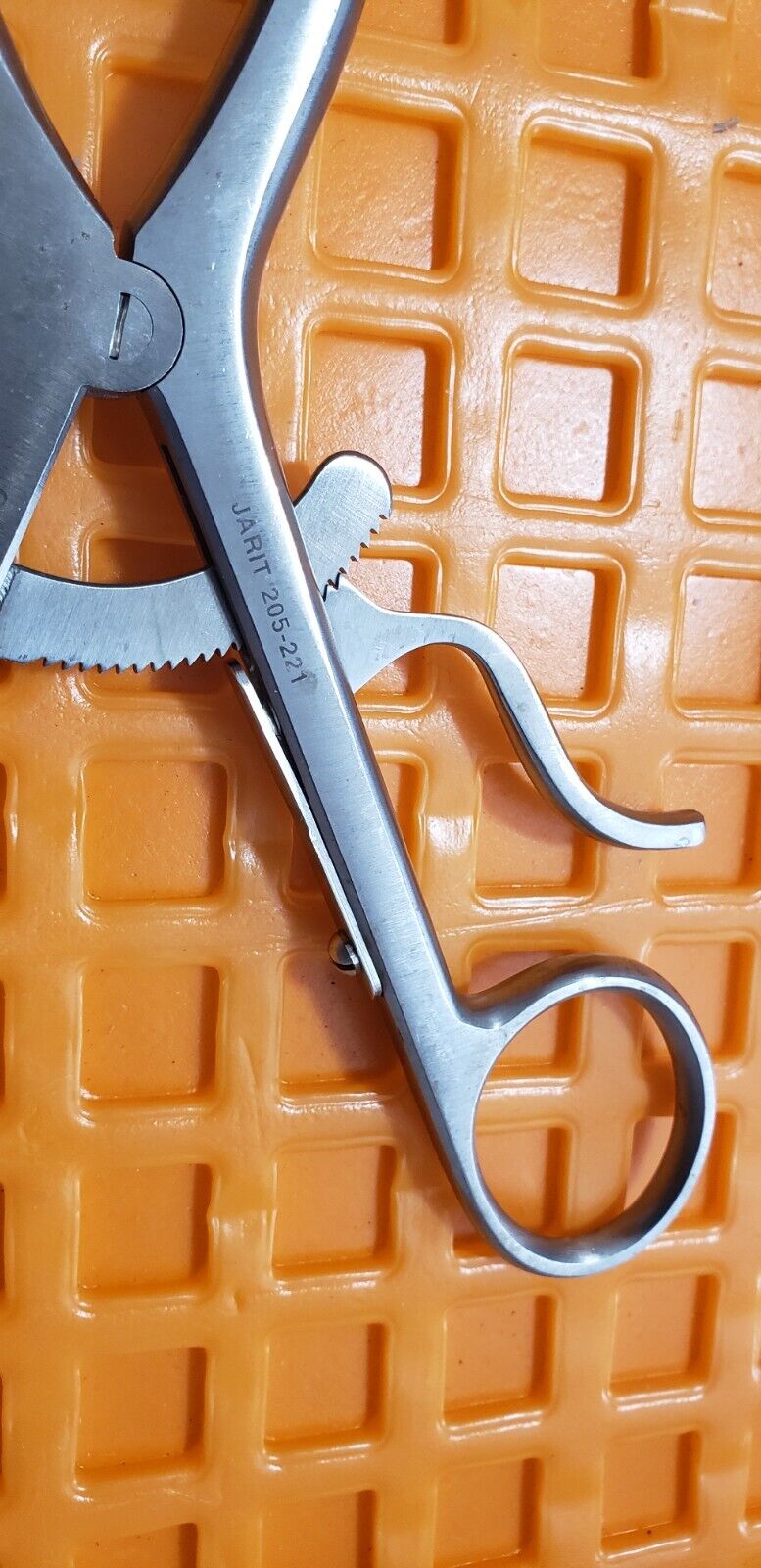 JARIT 205-221 Surgical orthopedic Beckman-Ads Retractor, 12 1/4" Blunt 4x4