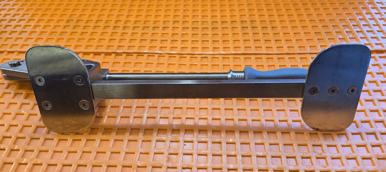 Medtronic Sofamor Danek Surgical Orthopedic Rod Cutter 21"