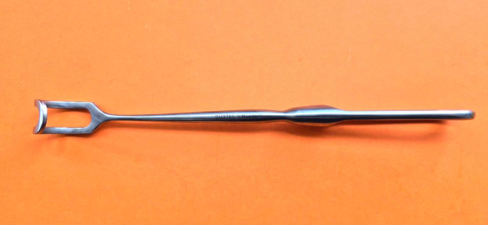 V.Mueller SU 3760 Surgical Green Thyroid Retractor 8.75" Curved