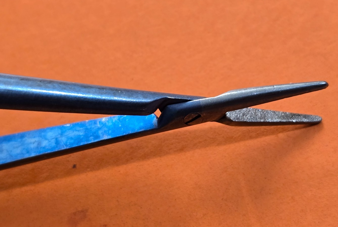 SSI ultra 55-2525T Surgical Titanium Jacobson Needle Holder 8" W-Lock