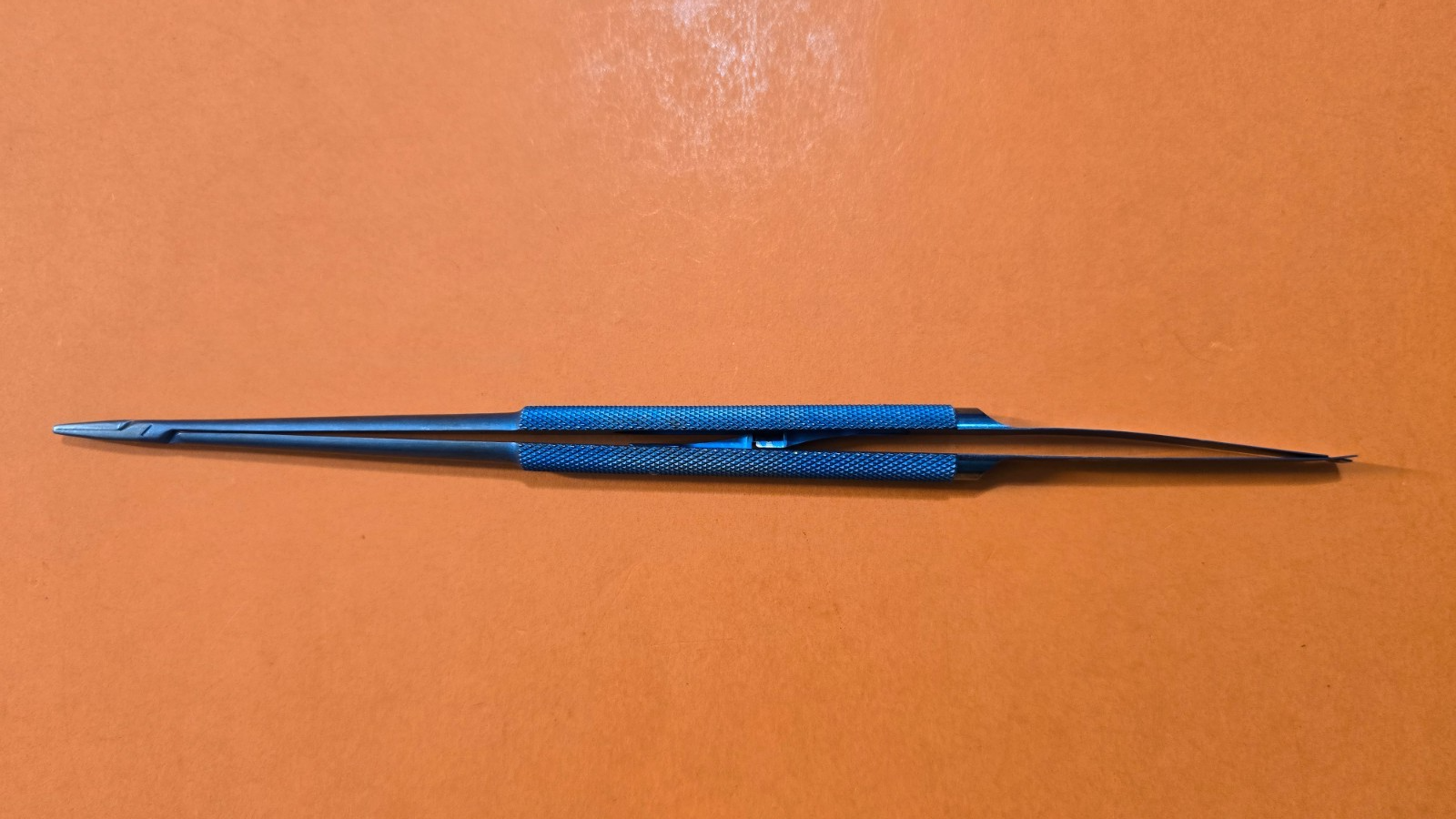 SSI ultra 55-2525T Surgical Titanium Jacobson Needle Holder 8" W-Lock