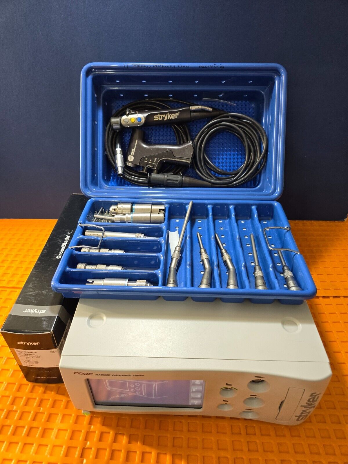Stryker Formula Core Handpiece, CORE Powered Driver with Attachments & Tray