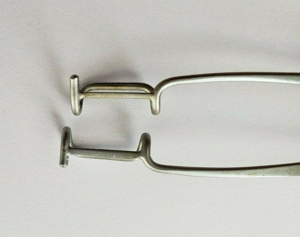 Storz Surgical Ophthalmic Clark Eye Speculum with Adjustable Screw.