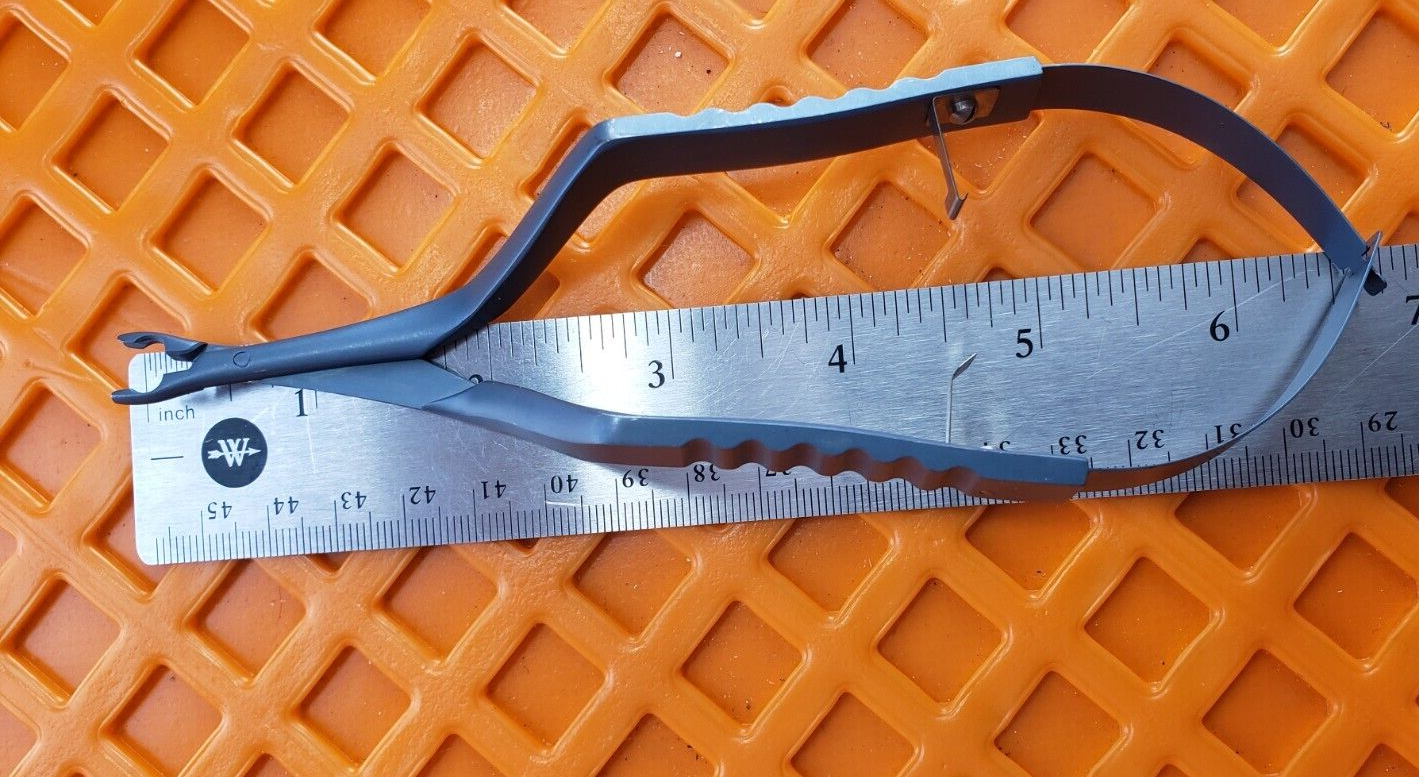 Aesculap FT480T,Surgical Neuro Titanium Yasargil Clip Applier Forceps Standard