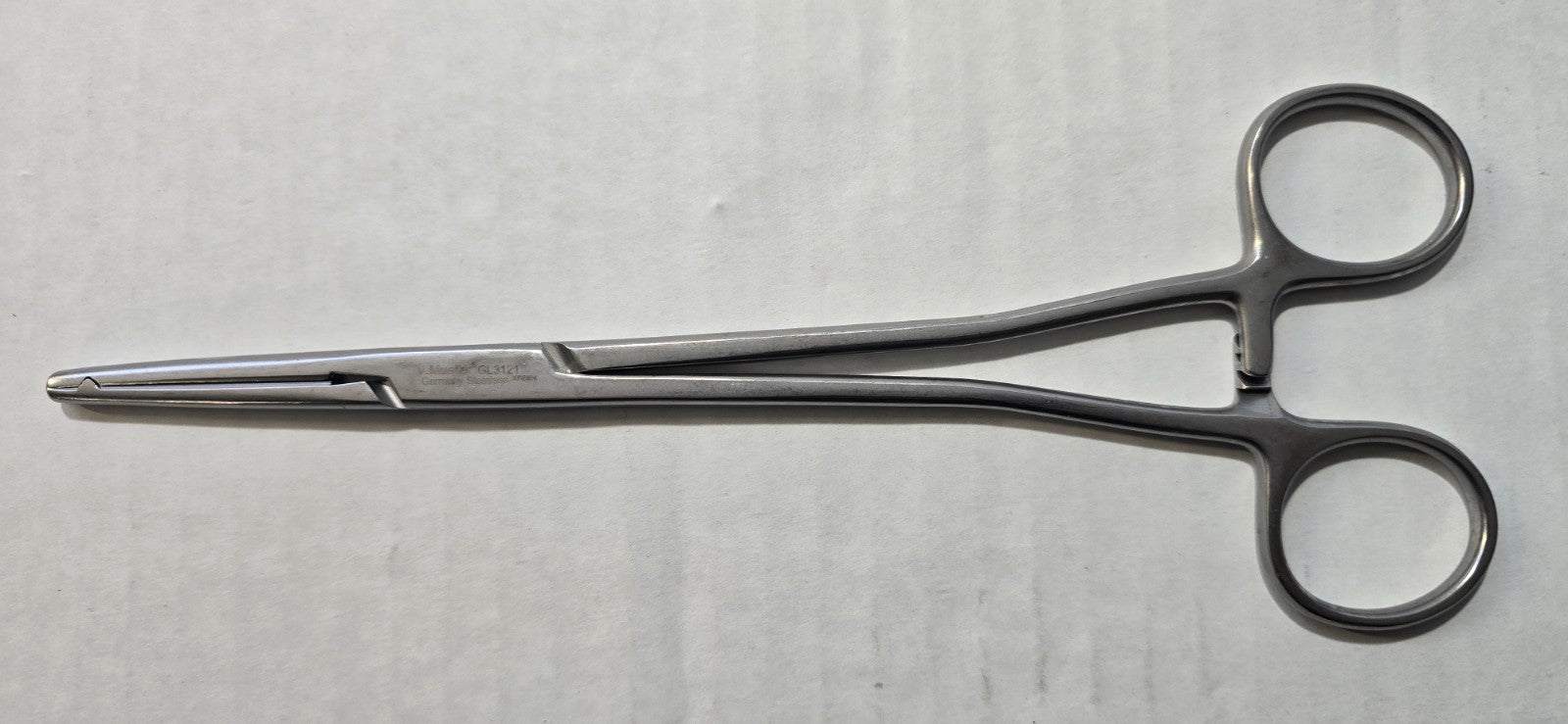 V. Mueller GL3121 Surgical Heaney Hysterectomy Forceps Straight 8.5"