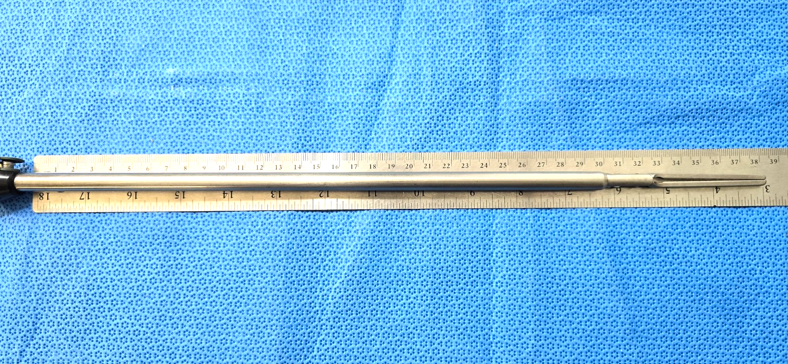 Snowden-Pencer Debakey Clamp Forceps Straight 10mm x 38cm Ratchet Handle