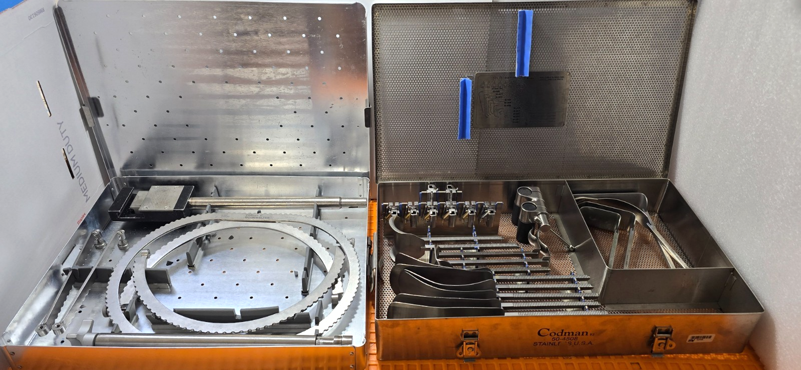 Codman Bookwalter Retractor Set with Tray
