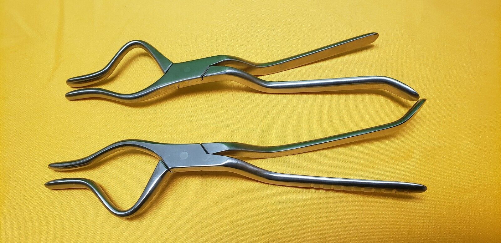Karl Schumacher Surgical Disimpaction Forceps 8 3/4" Child Set of 2 Right Left