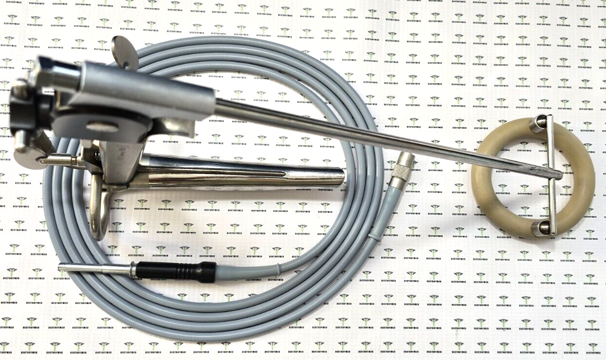Karl Storz 8588 B Operating Laryngoscope with Laryngoscope Holder & 495ND Cable