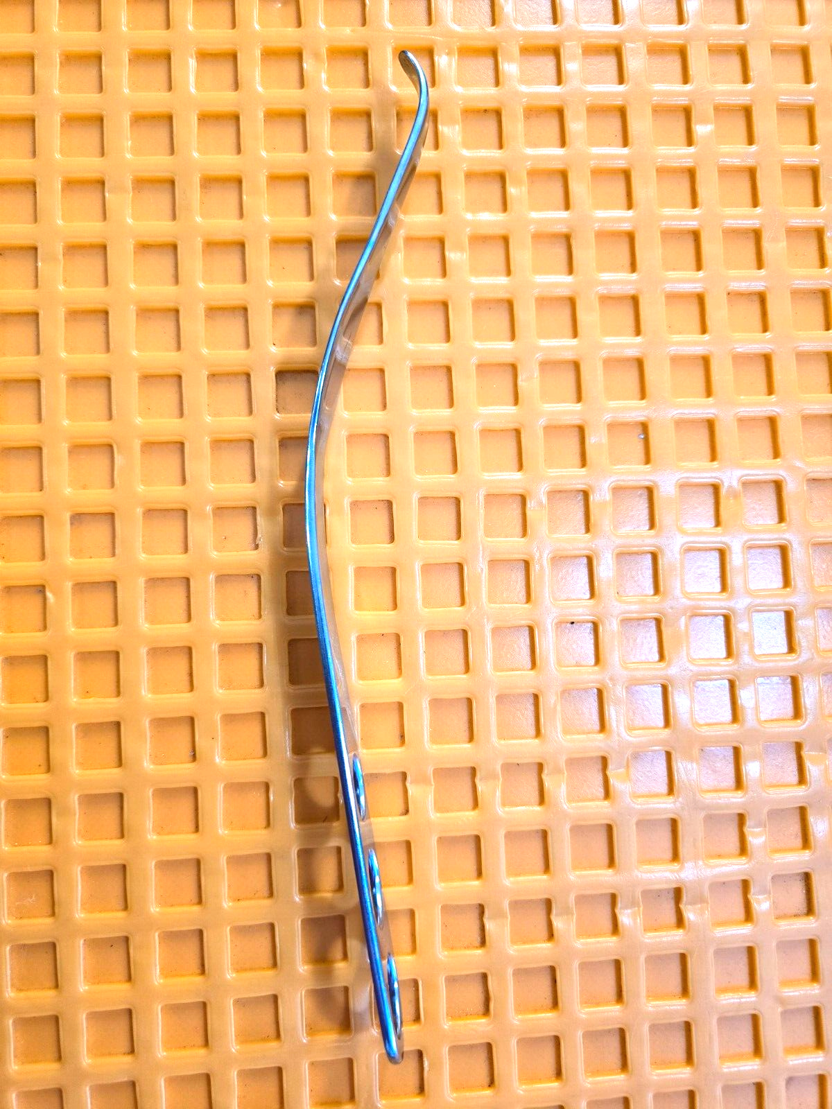 Depuy Mitek Surgical Orthopedic Hohmann Retractor with Blunt Tip.