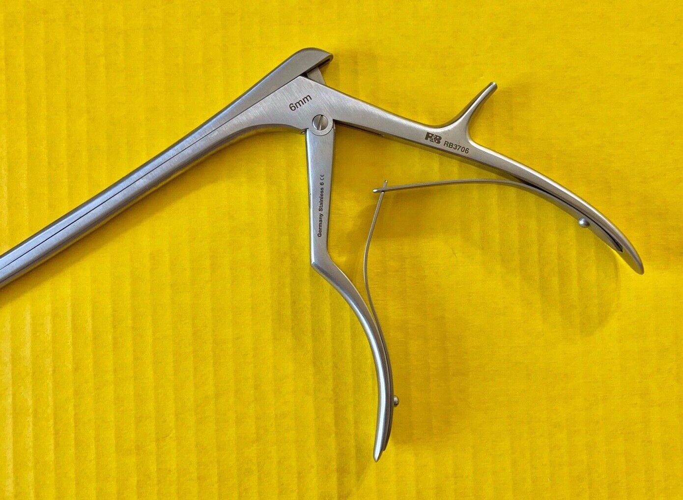 R&B Redmond Surgical Spurling Kerrison Rongeurs 90deg UP 7" 6mm REF: RB3706