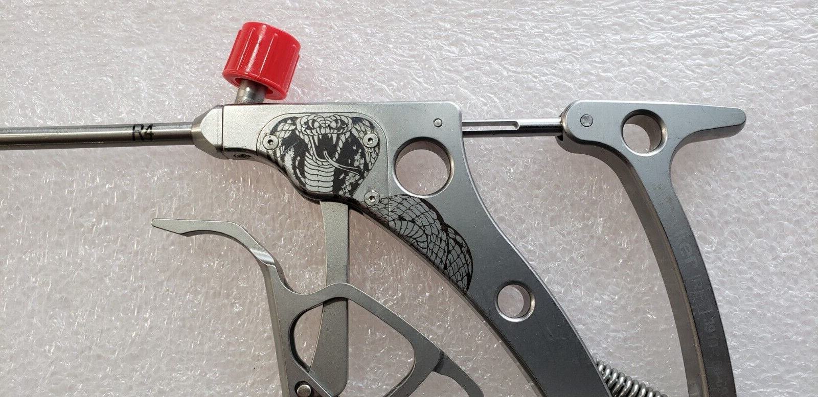 Stryker MultiFire 3910-900-093 Arthroscopic Scorpion Suture Passer Cobra Style.