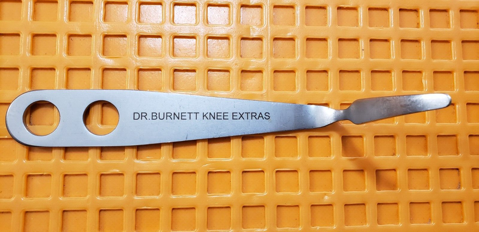 DEPUY Collateral Ligament Retractor Right Angle Blunt 10.5"