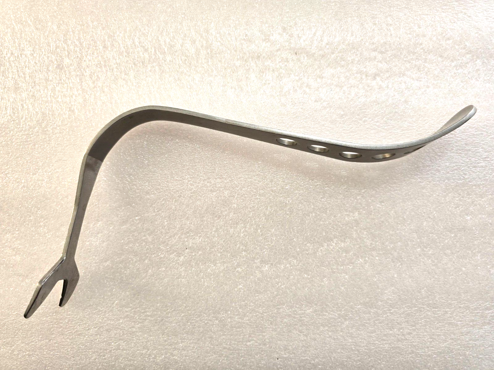 Zimmer / Howmedica Surgical Orthopedic Tibial Retractor 13" Curved