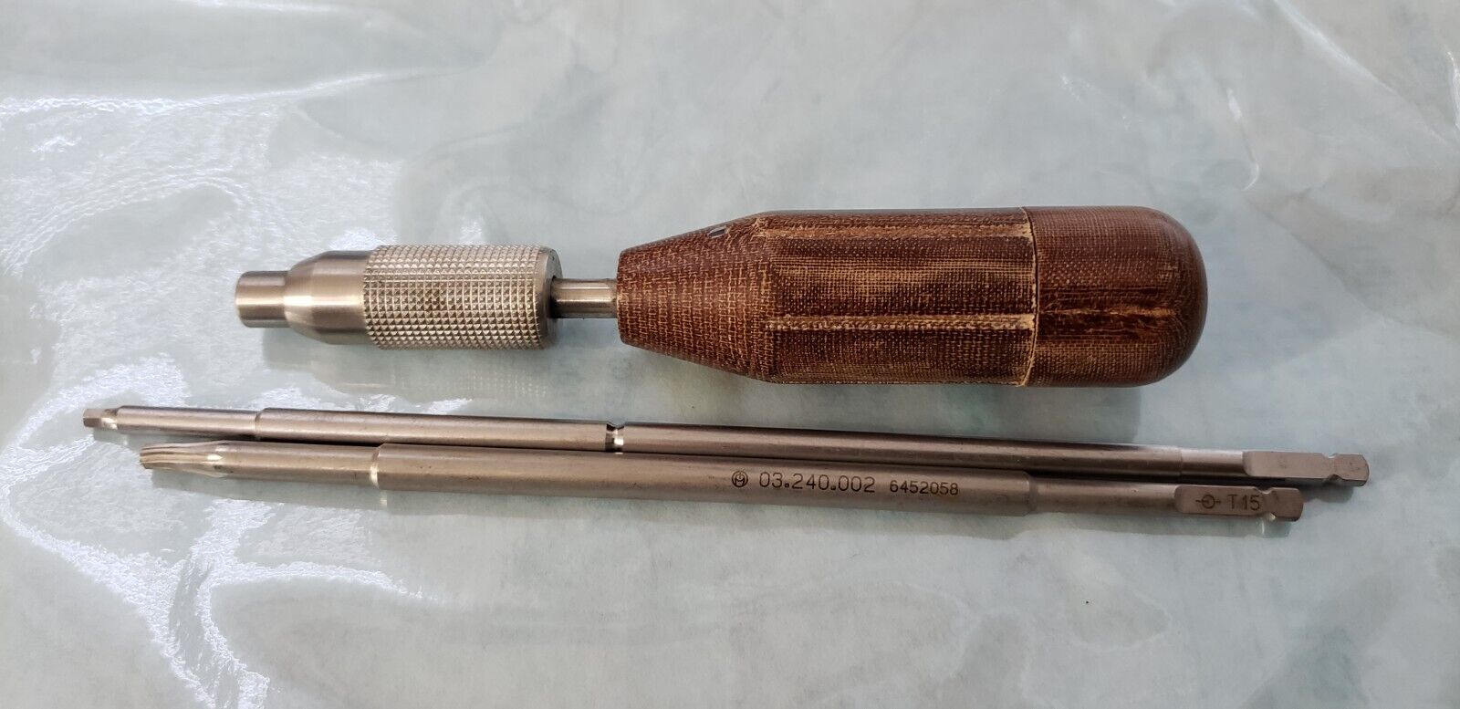 Synthes Surgical Orthopedic Cannulated Hexagonal driver set with Quick Handle