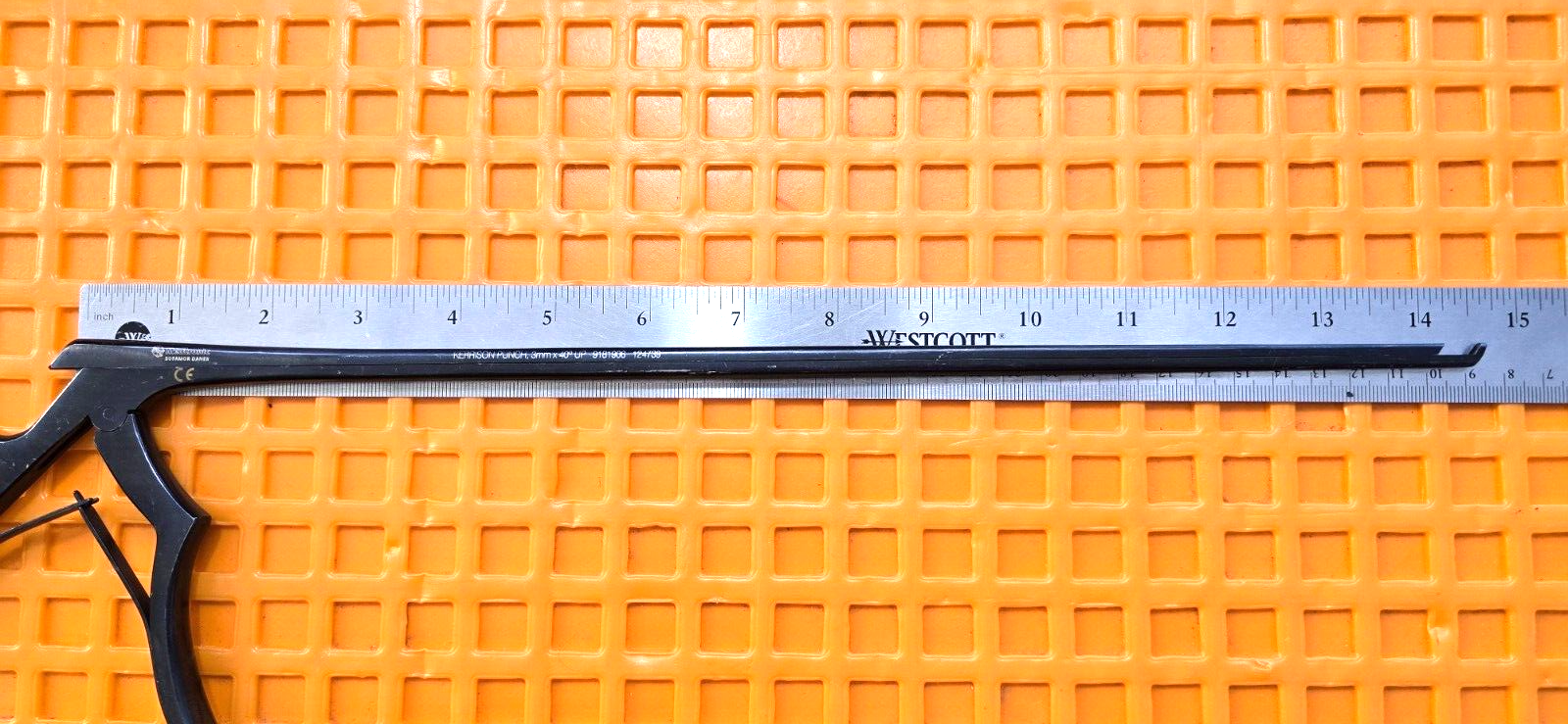 Medtronic Sofamor Surgical Kerrison Rongeurs Punch 3mmx40* Degree UP Black