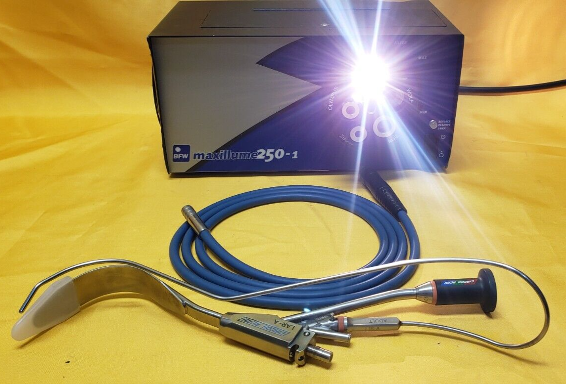 Circon Acmi  Surgical Bullard Laryngoscope Adult LAR-A ,Light Source Fiber Cable
