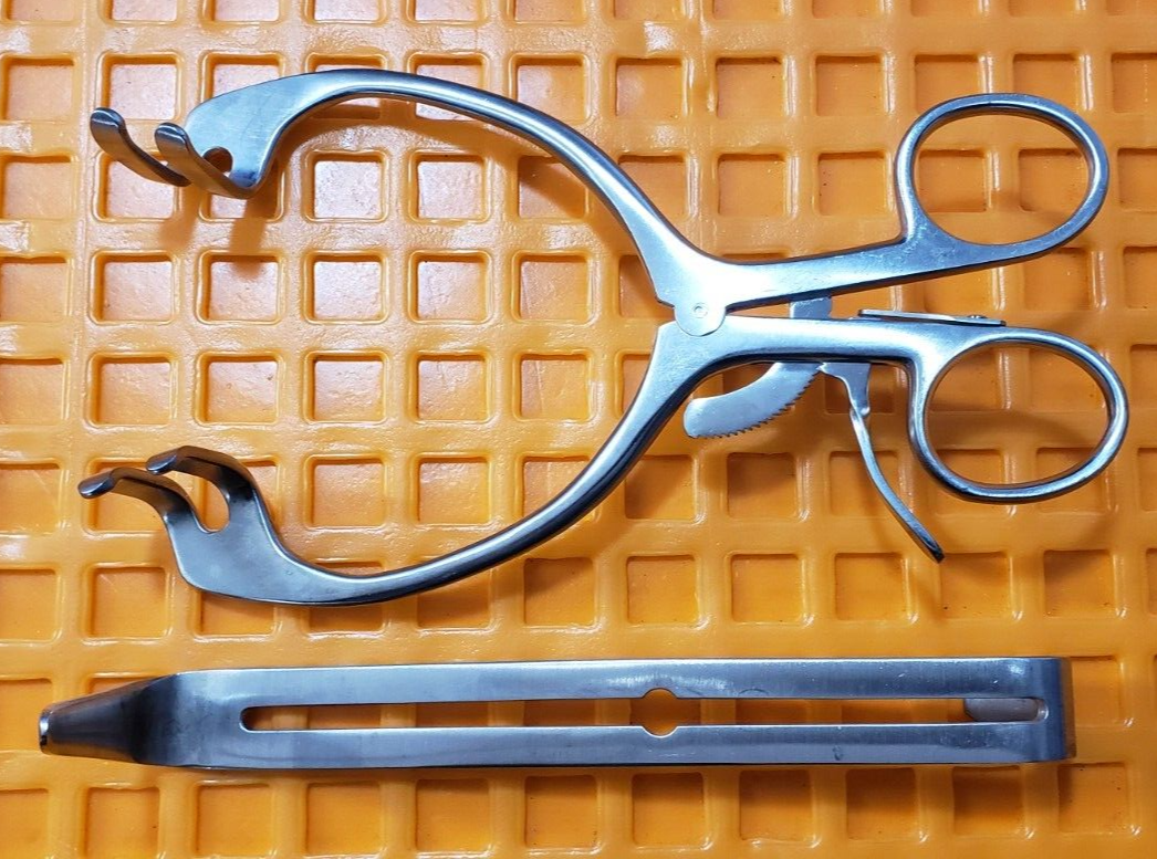 Jarit 205-235 Surgical Mayo-Adams Retractor W-Removable center Blade 6.5"