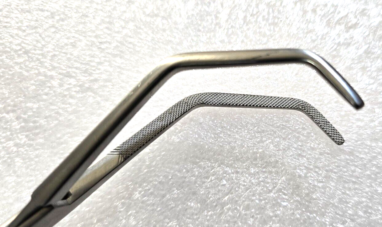 Jarit 310-200 Surgical Satinsky Forceps 9.5"  Cross Serrated jaws