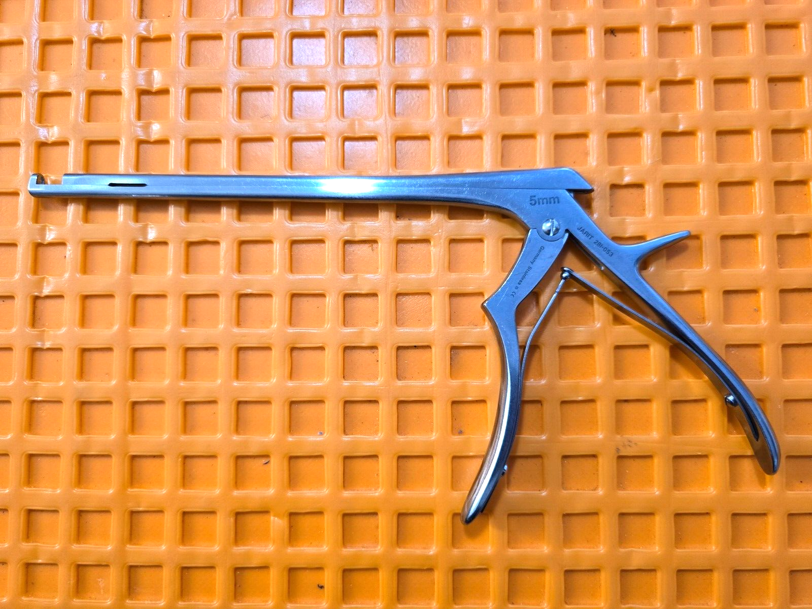 Jarit 281-053 Micro Kerrison Rongeurs 8" Shaft 90* Up 5mm Bite