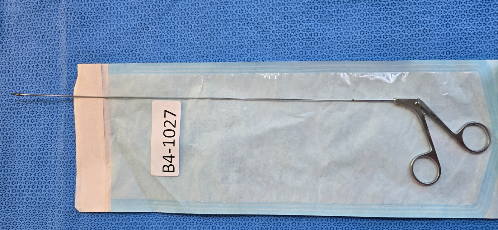 Karl Storz Surgical Horizontal Scissors 5Fr x 23cm Blunt Tip Straight