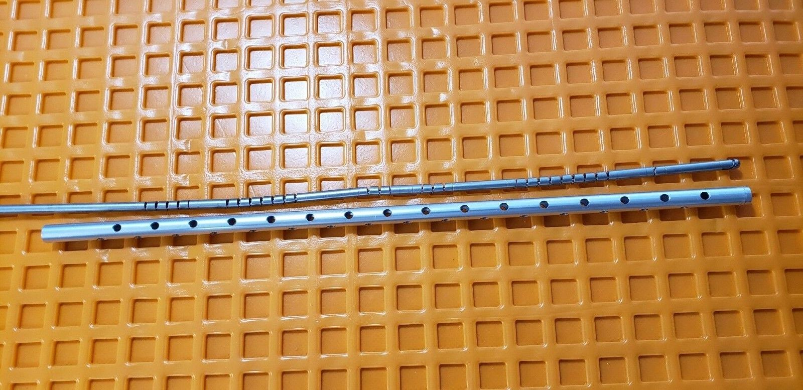 Snowden Pencer / Surgical Innovations Pretzel Retractor Liver Retractor 5 x100mm