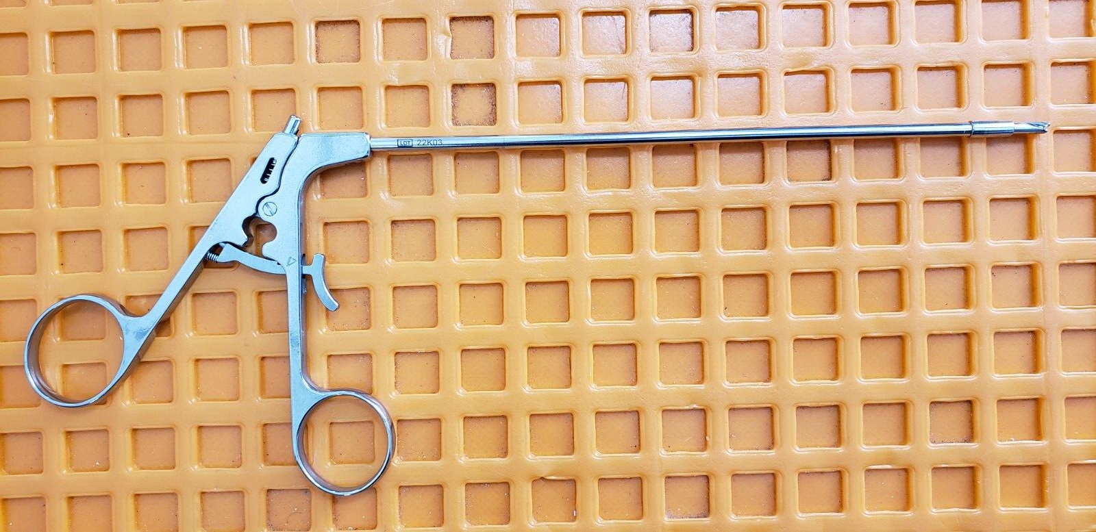 Stryker 0242-200-016 Surgical Hip Arthroscopy Suture Cutter By T.A.G