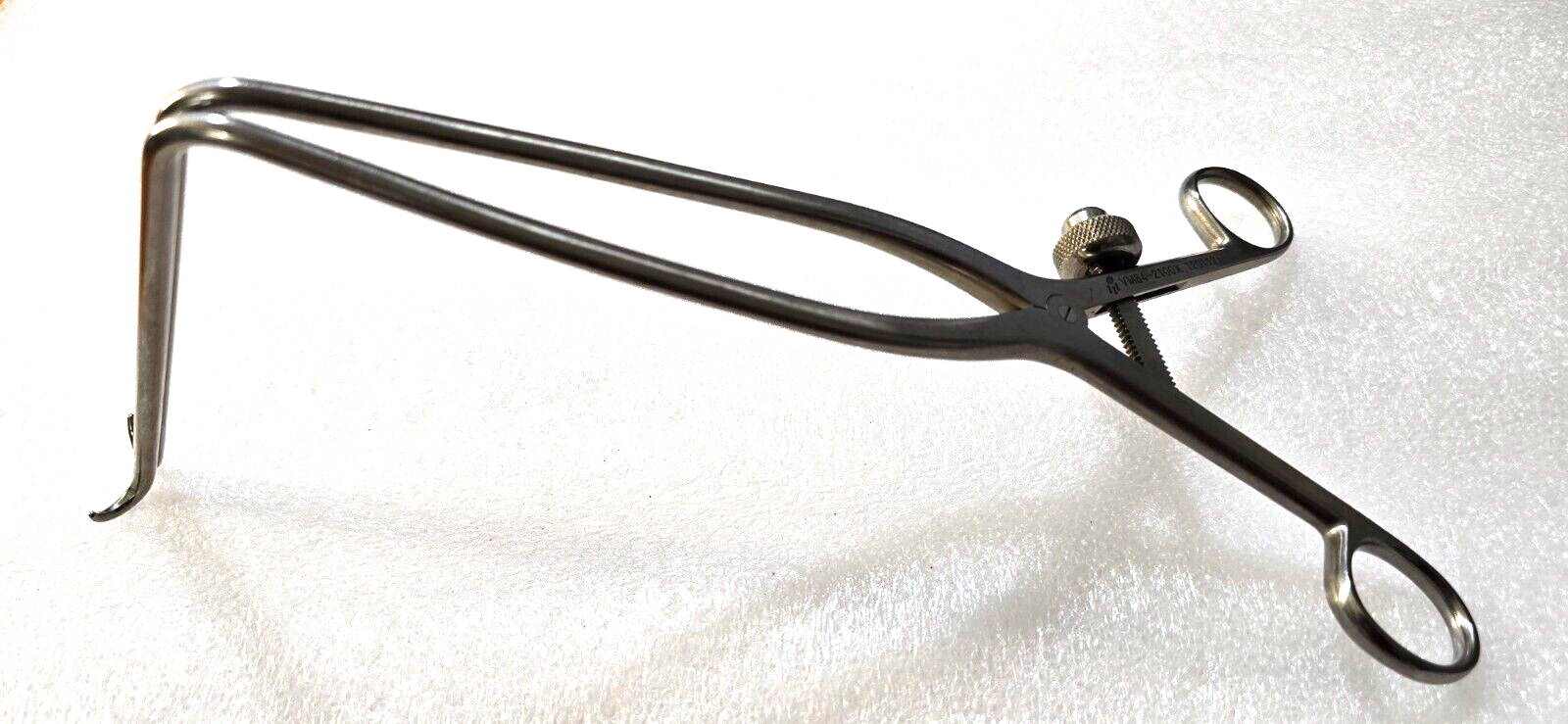 V.Mueller Surgical Zelpi Retractor 5" x 90* Right Angle 11" with ratchet.