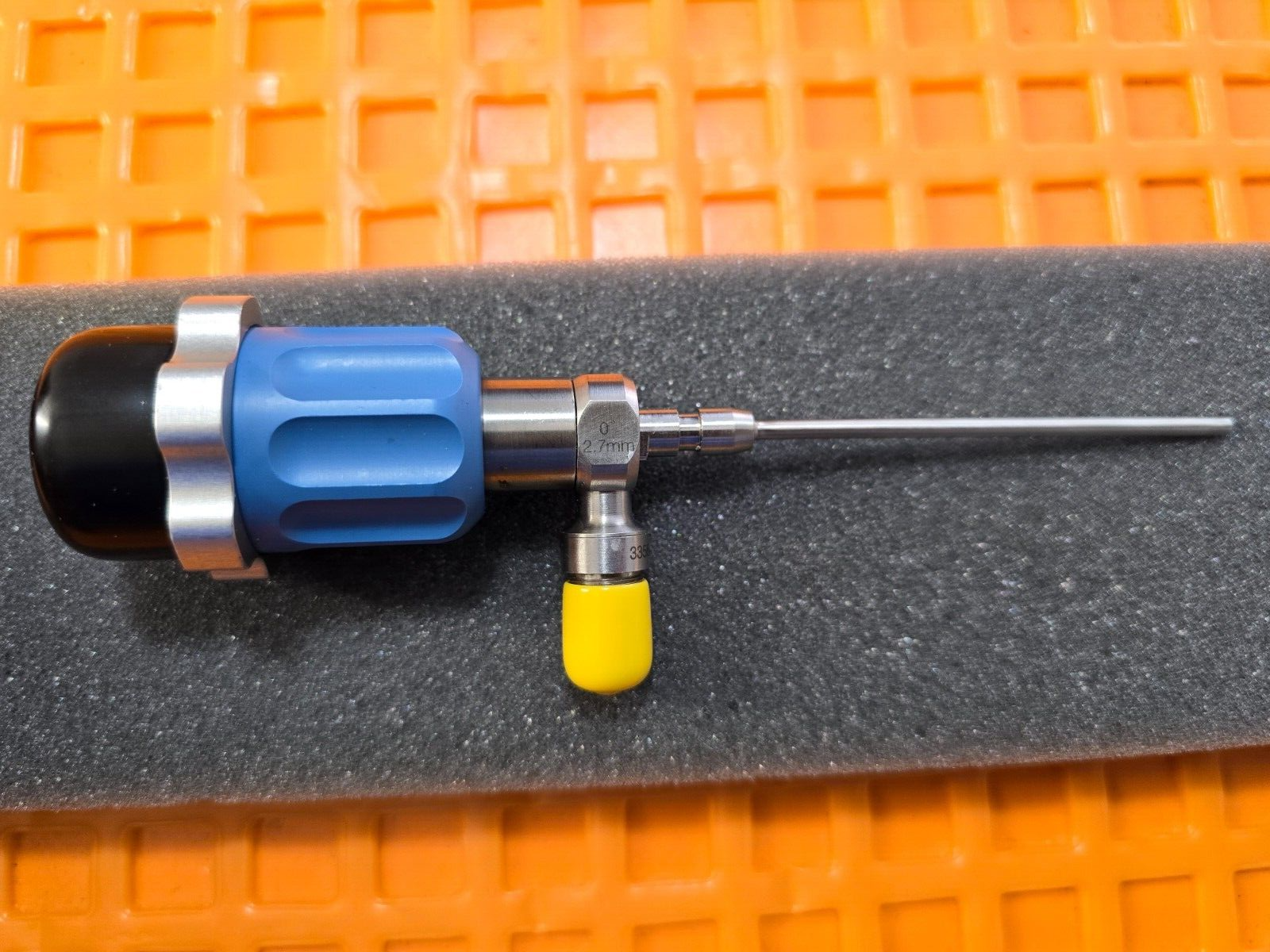 Stryker 502-526-010 Small Joint Arthroscope 2.7mmx0° C-Mount Speed Lock