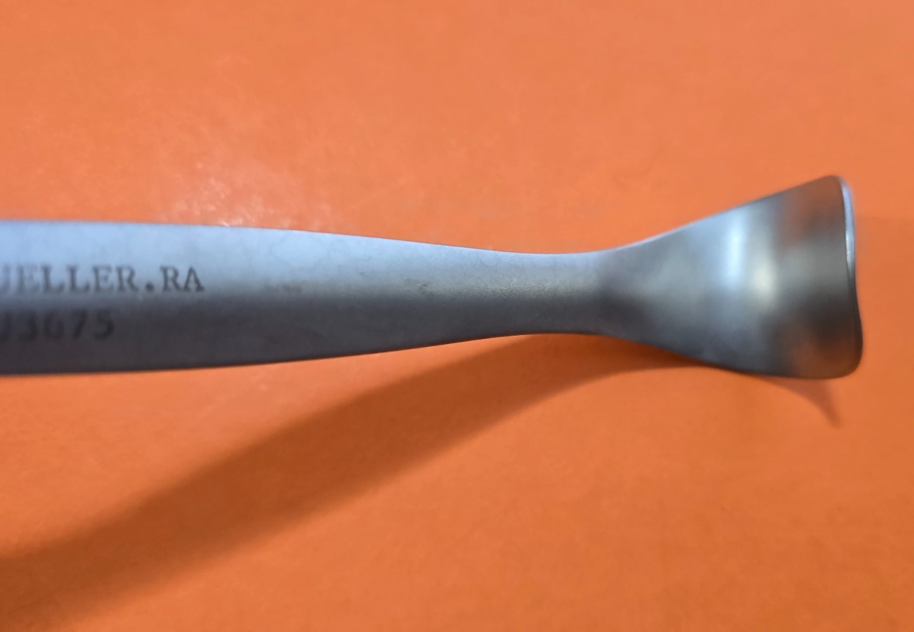 V.Mueller  SU3675 Goelet Retractor Double Ended Orthopedic Instruments