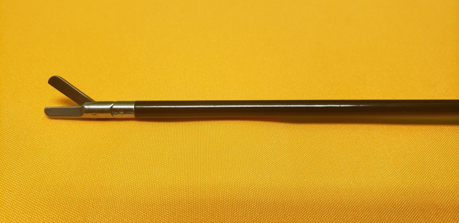Stryker Laparoscopic 5mm x 45cm Monopolar Operating Scissors REF: 250-080-595