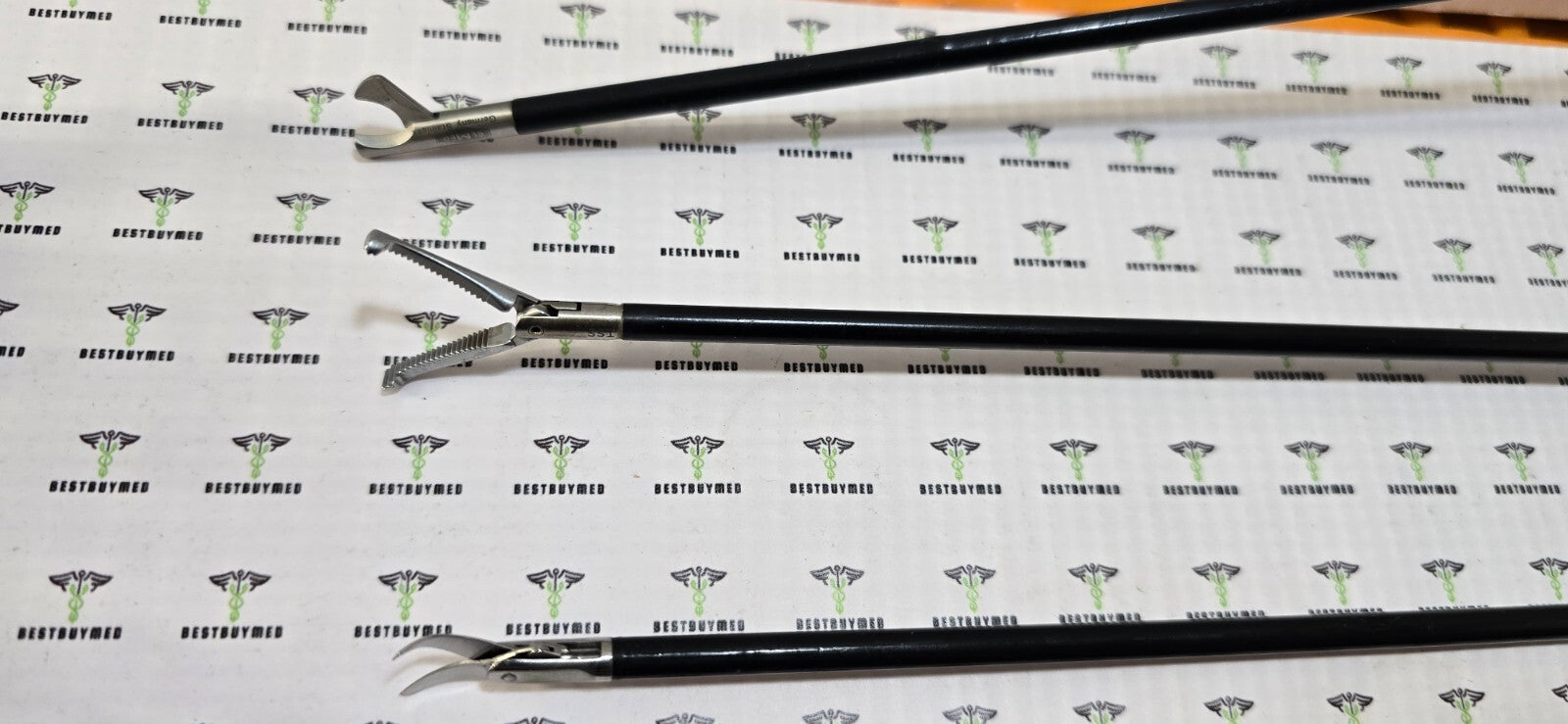 Jarit / Stryker Laparoscopic Instrument 5mmx35cm Set of 20 with Tray