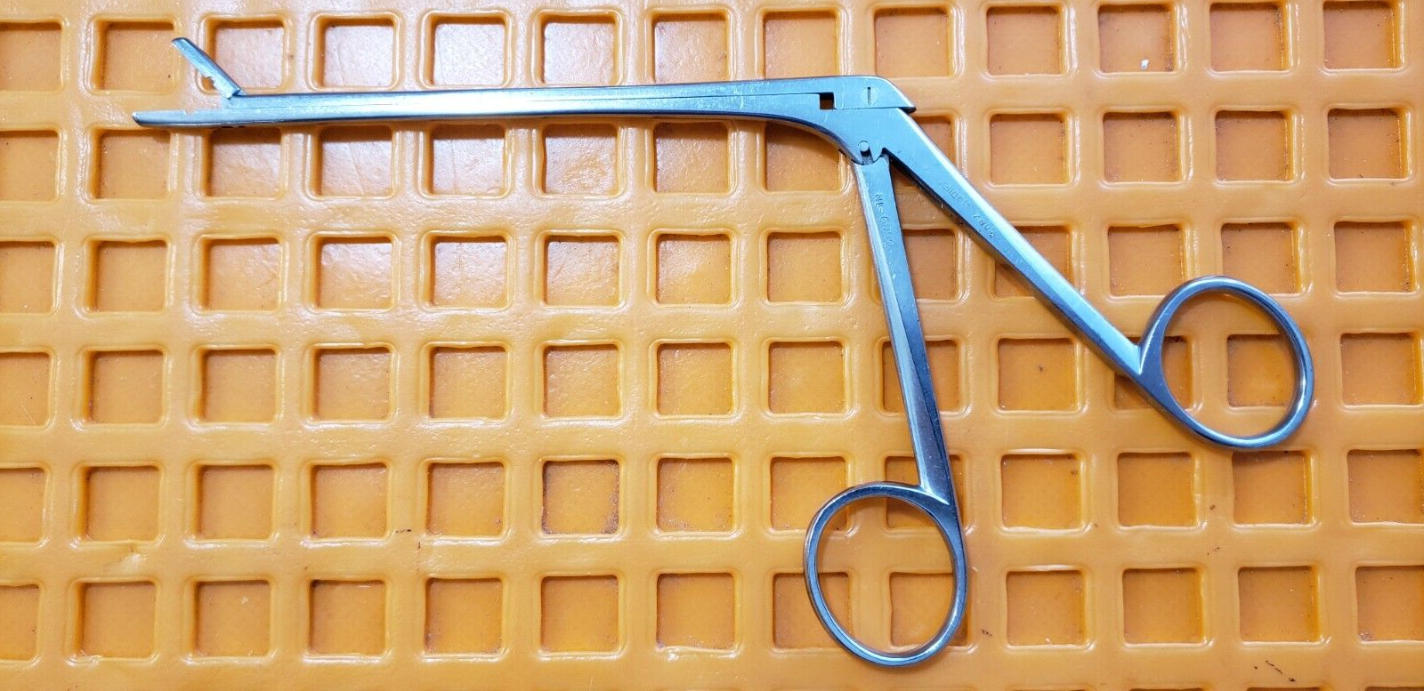 V. Mueller NL-6092 Orthopedic Love-Gruenwald Forceps, Straight, 3x10 Cup Jaws