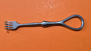 Jarit Surgical Volkman Retractor 4 .5" Blunt 4 Prongs
