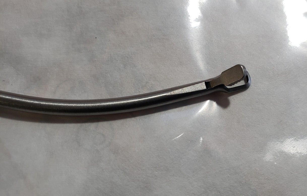 Stryker Conquest 300-034-102 Arthroscopic Cutting Forceps 3.4mm Left