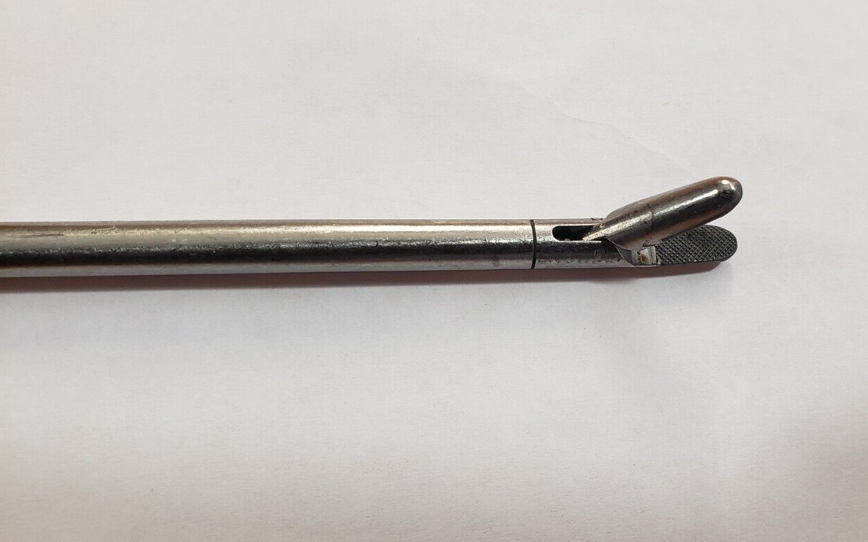 Snowden Pencer 90-7202 Laparoscopic Needle Holder 5mmx35cm Carbide Jaws