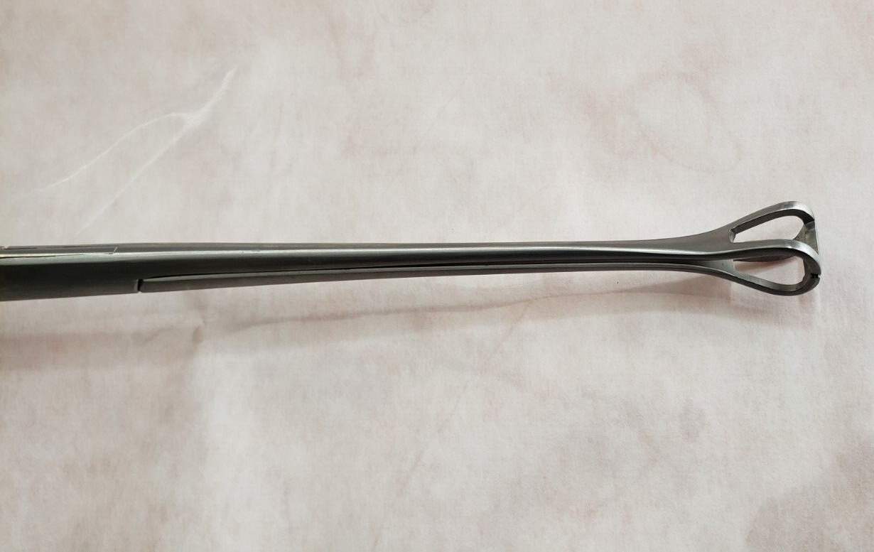 V. Mueller SU5003 Surgical Babcock Tissue Forceps 12"