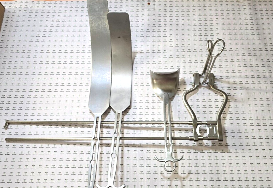 V.Mueller Surgical Balfour Retractor for Bariatric 22" Spread