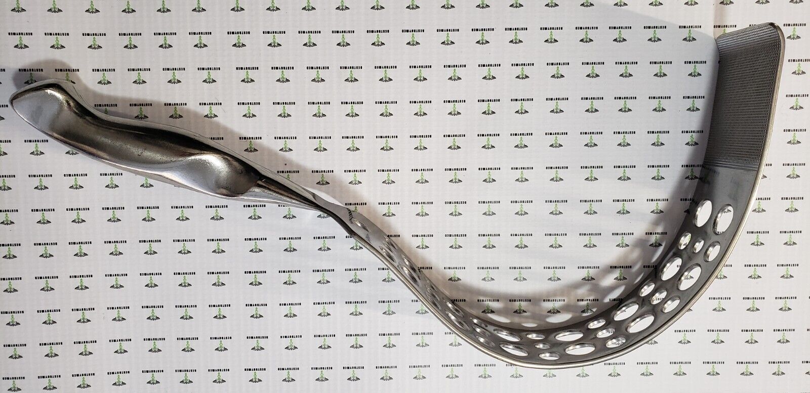 V.Mueller SU10311 Surgical Deaver Retractor 2" x  15" Long Lamb Handle