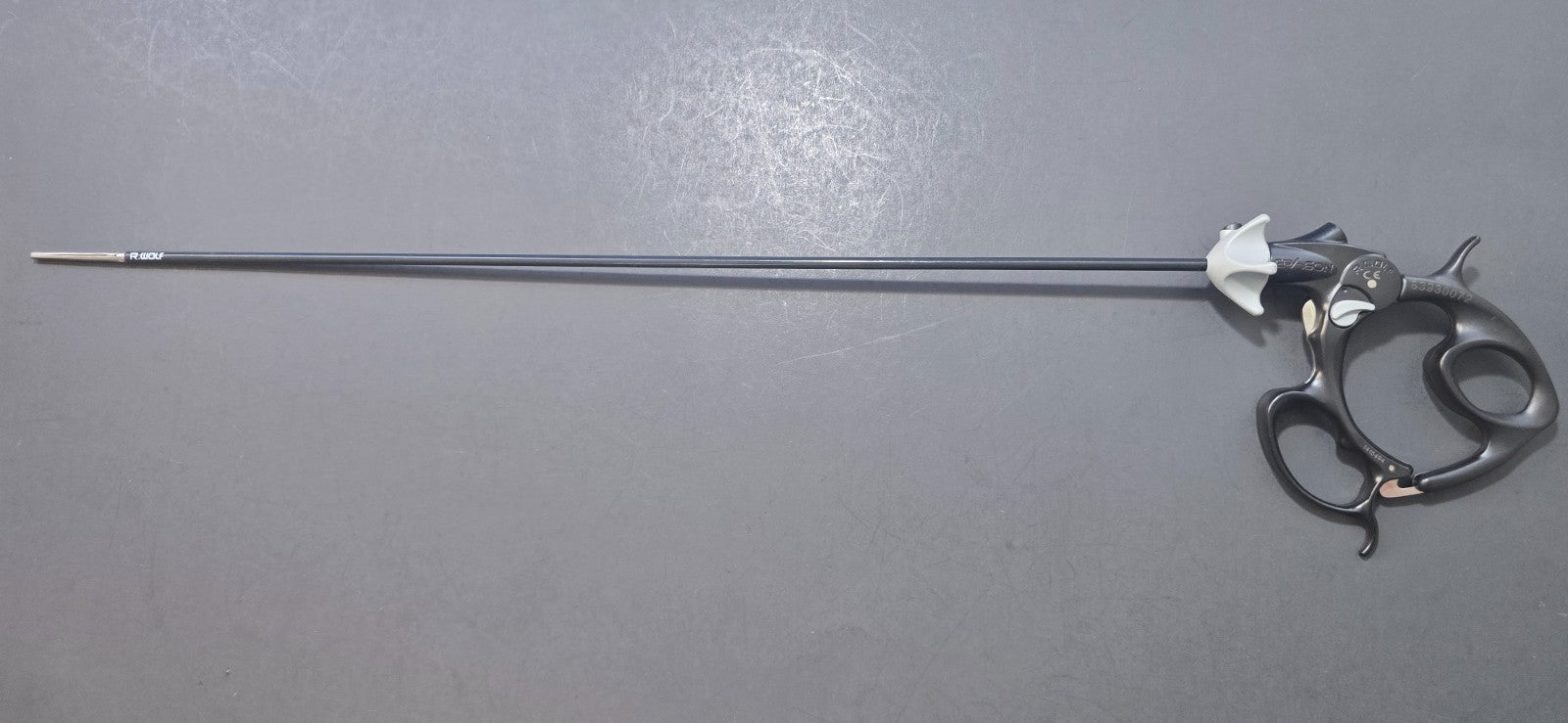 R.Wolf 8394933 Laparoscopic Atraumatic Forceps 5mmx 50cm Double Action