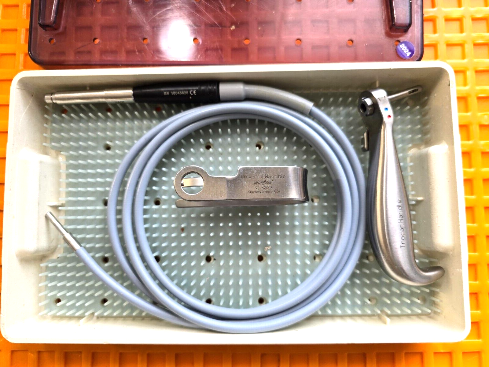 Stryker Mandible Instruments with Fiber Optic Cable 5mm x 3 m x 10ft