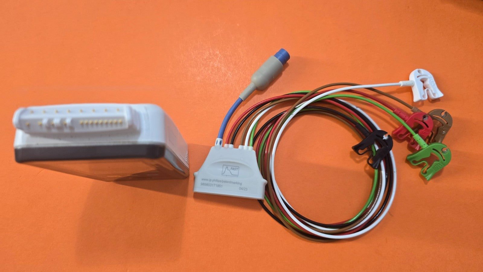 PHILIPS IntelliVue MX40 Telemetry Monitor With 5 Lead ECG (Tested)