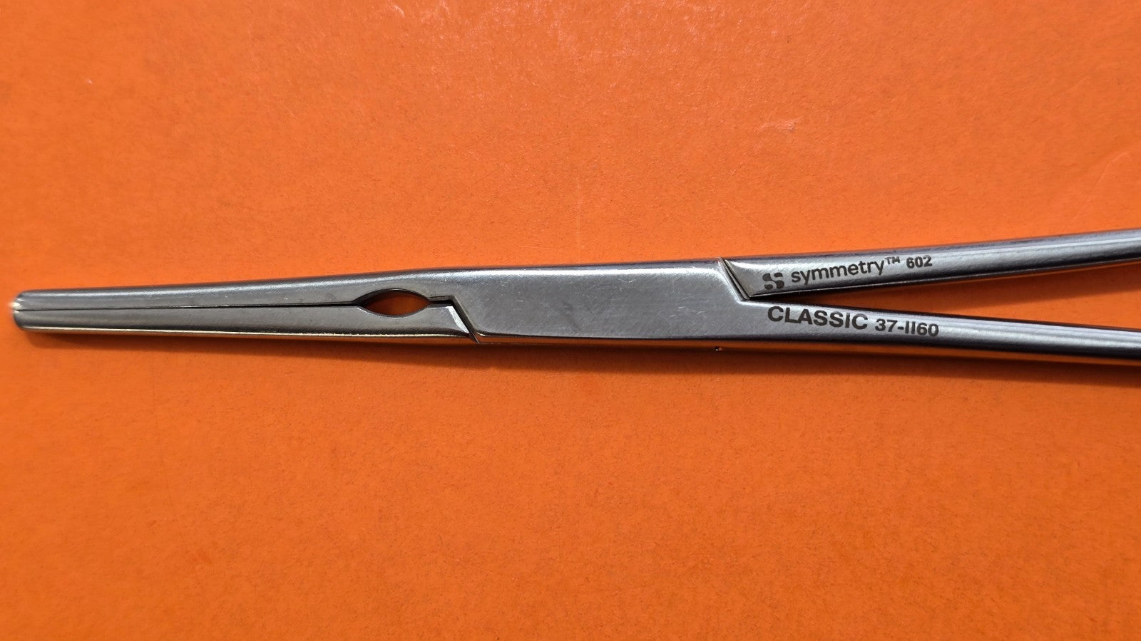 Symmetry 37-1160 Surgical Debakey Ductus Clamp 7 3/4"  Straight jaws