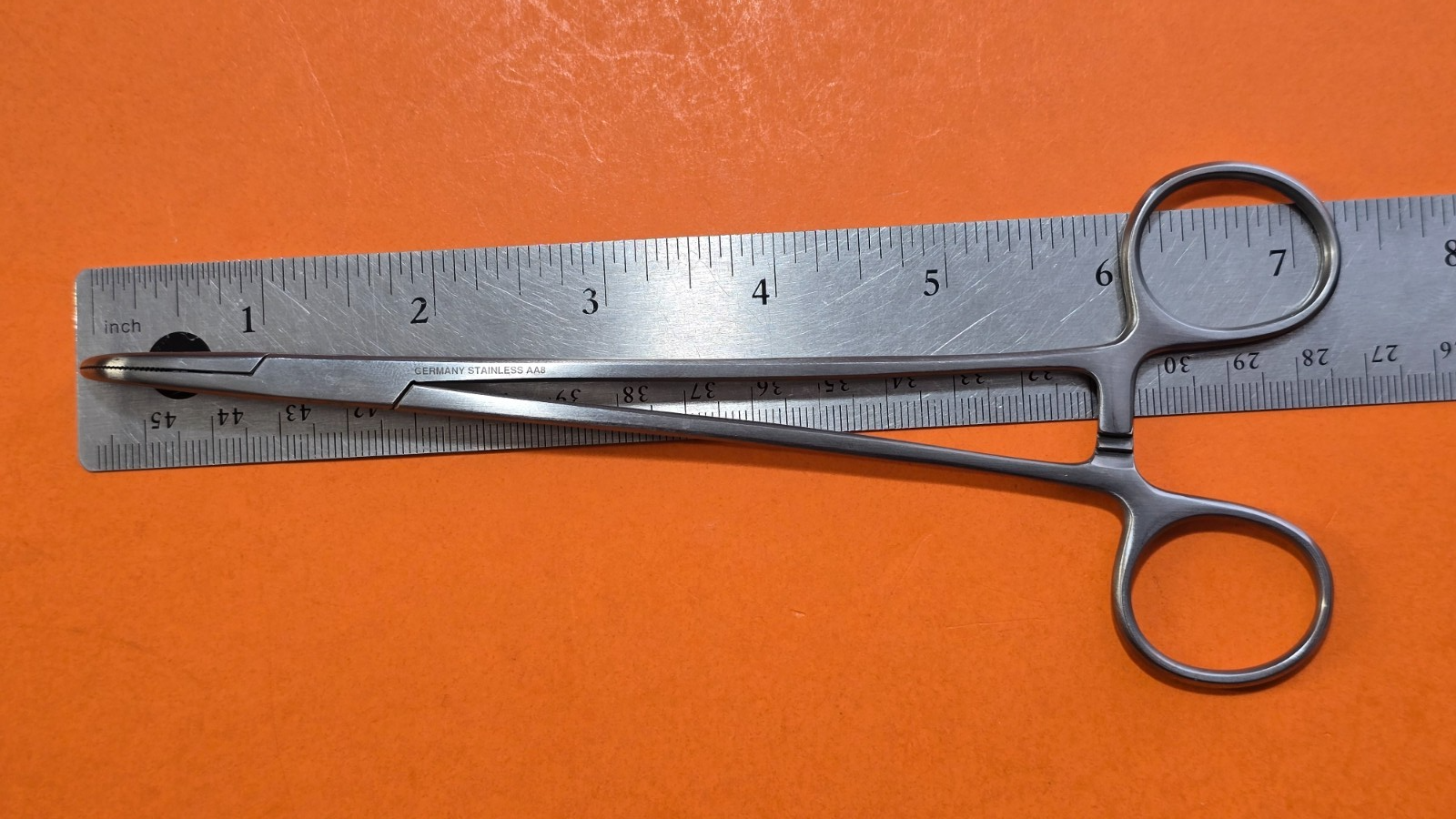 Pilling 34-2583 Surgical Sawtell Forceps 7 1/8" Curved Serrated Jaw