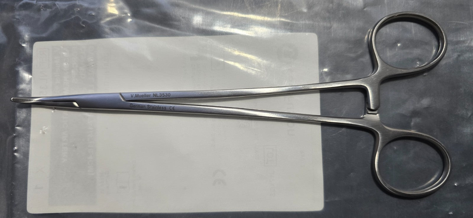 V. Mueller Surgical Adson Hemostatic Forceps 7 1/4" Curved REF: NL 3530