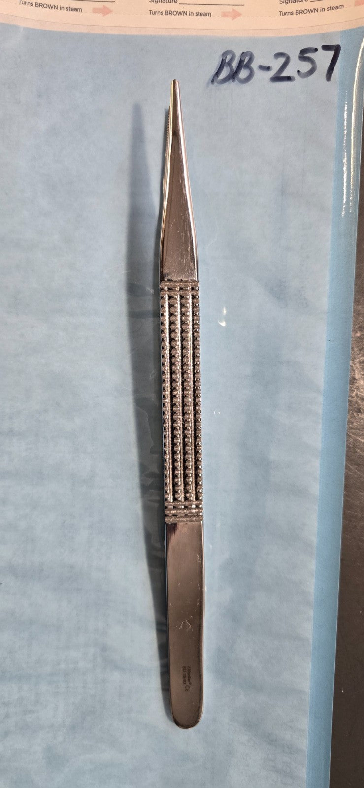 V. Mueller Surgical Orthopedic Tissue Forceps, 8 3/4" REF: SU2540