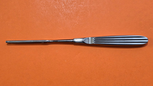 Karl Storz N-2264 Surgical Ballenger Swivel Knife Straight 3mm x 190