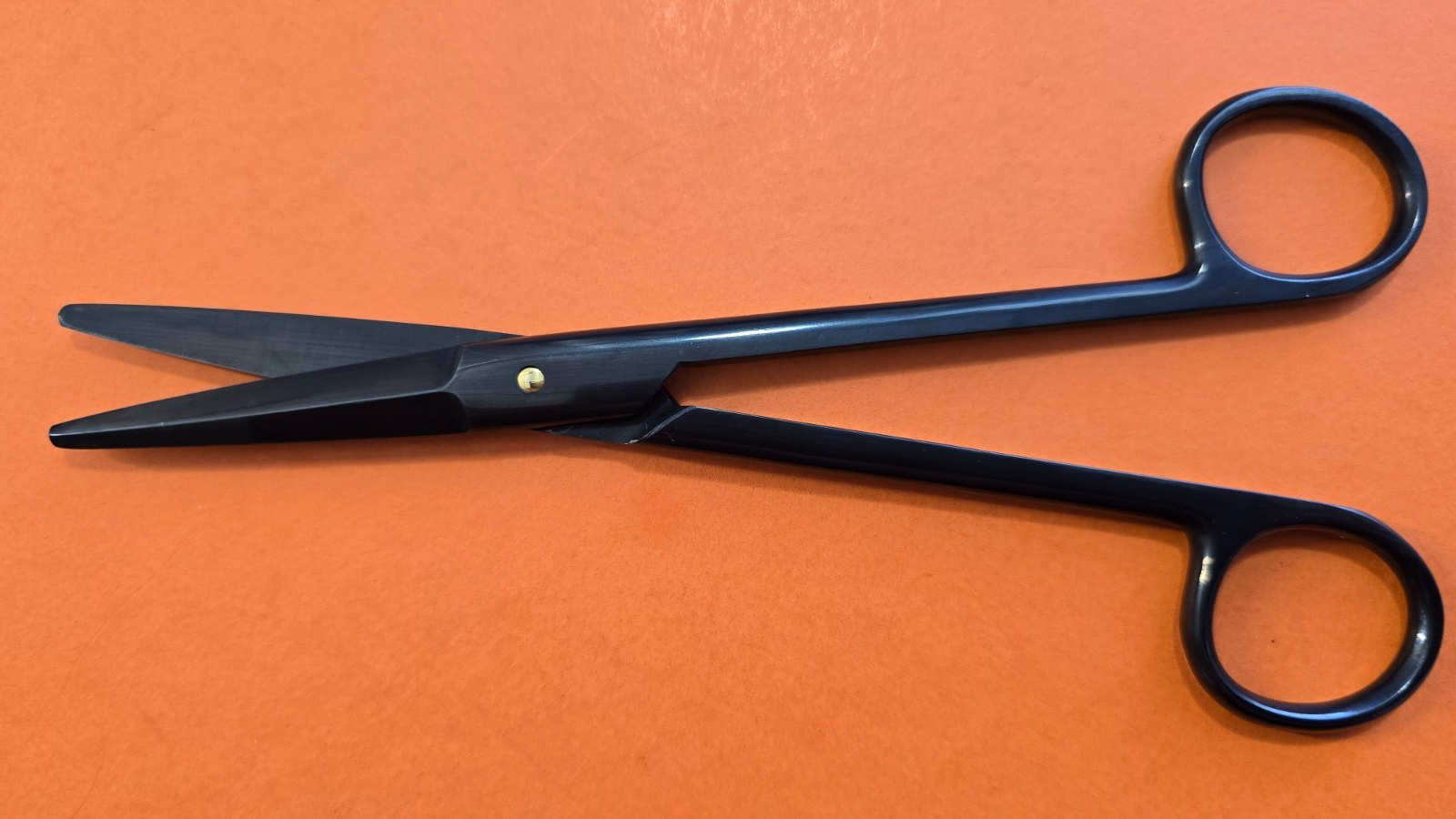 Turtle Surgical Super Cut Mayo Dissecting Scissors 6.75" Straight Serrated Blade